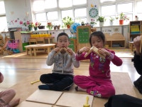 사랑반 앨범