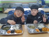 건강한 점심<영양교육<사직소식<사직초등학교 사직초등학교