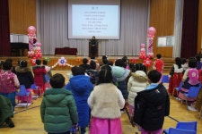 유치원앨범<신백병설유치원<신백초등학교 신백초등학교