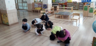 사랑반 앨범<교육활동<유치원<청룡초등학교 청룡초등학교