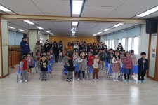 유치원앨범<신백병설유치원<신백초등학교 신백초등학교