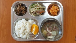 사진으로 보는 식단<급·간식소식<알림마당<의림유치원 의림유치원