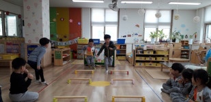 사랑반 앨범<교육활동<유치원<청룡초등학교 청룡초등학교
