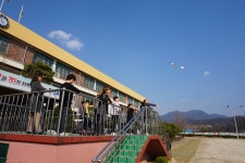 학교 앨범<학교마당<목행초등학교 목행초등학교