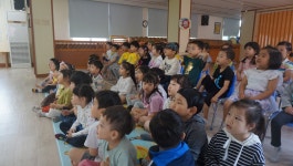 유치원앨범<신백병설유치원<신백초등학교 신백초등학교