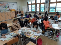 독서교육<어린이마당<용담초등학교 용담초등학교
