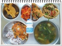 오늘의 즐거운 식탁<급식소식<옥천여자중학교 옥천여자중학교