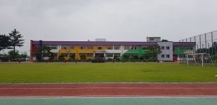 학교전경스케치<학교소개<판동초등학교 판동초등학교