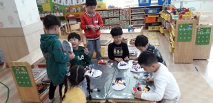 사랑반 앨범<교육활동<유치원<청룡초등학교 청룡초등학교