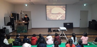 사랑반 앨범<교육활동<유치원<청룡초등학교 청룡초등학교