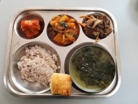 급식식단<이달의 식단<교육활동<정수중학교 정수중학교