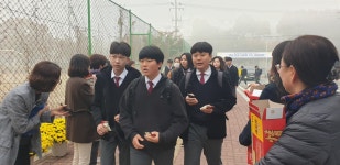 학교앨범<알림마당<율량중학교 율량중학교