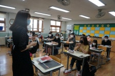 갤러리<학교마당<연수초등학교 연수초등학교