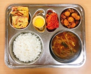 충북생명산업고등학교집단급식소 | 사진으로 보는 식단<학교급식<학생마당<충북생명산업고등학교 충북생명산업고등학교