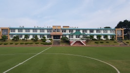 교직원인사말<학교소개<덕산중학교 덕산중학교