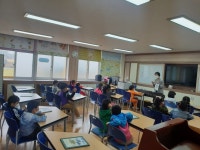 도서관 소식<독서마당<판동초등학교 판동초등학교