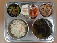 이달의 식단<식생활관 소식<열린마당<청천중학교 청천중학교