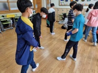 학년학생자치회<우리들마당<충주금릉초등학교 충주금릉초등학교