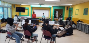 활동사진<꿈자락 예술학교<이월초등학교 이월초등학교