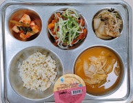 이달의식단<급식실<사랑마당<제천여자중학교 제천여자중학교