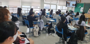 포토앨범<학교소식<대성여자중학교 대성여자중학교