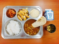 눈으로 보는 식단<식생활소식<알림마당<수산초중학교 수산초중학교