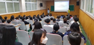 학년학생자치회<우리들마당<충주금릉초등학교 충주금릉초등학교