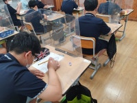 사진<학교행사 갤러리<알림마당<한일중학교 한일중학교