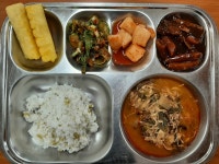 이달의식단<급식소식<학교소식<제천중앙초등학교 제천중앙초등학교