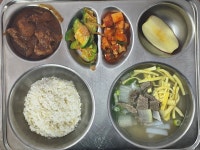 이달의식단