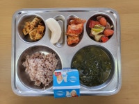 급식갤러리<식생활관<학교소식<신니중학교 신니중학교