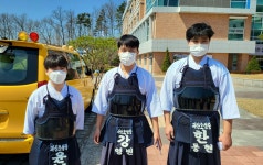 칭찬합시다<학생마당<괴산오성중학교 괴산오성중학교