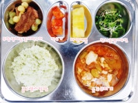 식단 공개<식생활게시판<교동마당<교동초등학교 교동초등학교