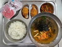식단알림방<급식게시판<급식소식<열린학교<덕산중학교 덕산중학교