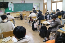 자유학기 활동<자유학년제<학교교육활동<내수중학교 내수중학교