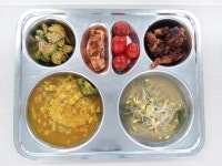 식단앨범<식생활관<학교소식<오송초등학교 오송초등학교