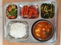 오늘의 급식<식생활관<상당고등학교 상당고등학교