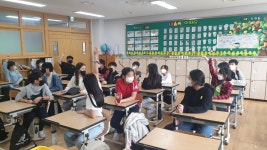 학생자치회 활동사진<학생자치회<참여마당<동성초등학교 동성초등학교
