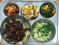 오늘의 즐거운 식탁<식생활교육관<학교소식<청산고등학교 청산고등학교