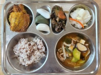 급식사진란<급식실<알림마당<한천초등학교 한천초등학교