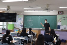 사진<학교활동자료<알림마당<형석고등학교 형석고등학교