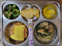 급식풍경<식생활관<진천여자중학교 진천여자중학교