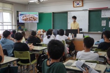학교 앨범<학교마당<목행초등학교 목행초등학교
