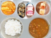 사진으로 보는 일일식단<급식소<알림마당<대제중학교 대제중학교