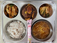 이달의 식단<급식게시판<알림마당<청주여자고등학교 청주여자고등학교