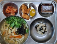 오늘의 급식<급식실<심천초등학교 심천초등학교