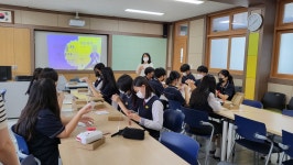 학교앨범<알림마당<율량중학교 율량중학교