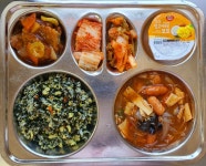 급식사진게시판<식생활교육관<학교소식<칠금중학교 칠금중학교