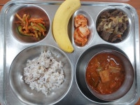 급식사진<영양소식<미원소식<미원초등학교 미원초등학교