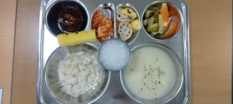 급식갤러리<식생활교육실<예성소식<충주예성초등학교 충주예성초등학교